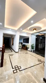Mountain Palace Inn - Image 5