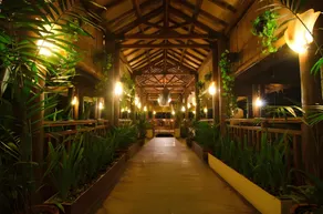 Hawaii Resort Family Suites - Image 3