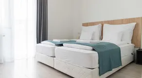 Farkas Villa - Image 2