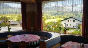 Hotel Pension Sonnenuhr - Image 4