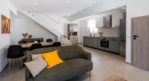 Rosemary Rhodes Villa - Image 2