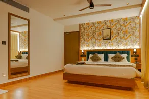Hotel Sky International - Image 2