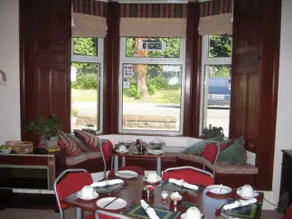 Ravenswood Guest House - Image 4