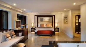 Luxury Apartments at Temple Resort and Spa Port Douglas - Image 2