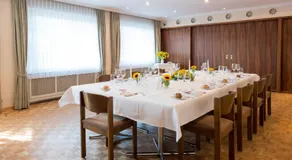 Landgasthof Hotel Menzberg - Image 4