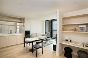 IFSuites Melbourne Village - Image 2