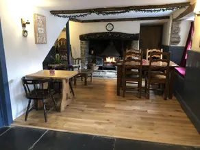 Blue Lion Inn - Image 3