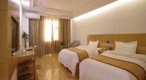 GreenTree Inn Shandong Laiwu Bus Station Express Hotel - Image 2