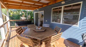 Treeside - Sleeps 6 - Image 4