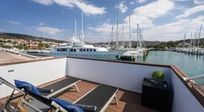 Floating House Royal Blue Portorož - Image 4