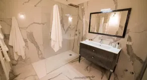 PALAZZO ILLUMINATI - Image 2