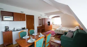 HELIOS Hotel Apartments - Image 2