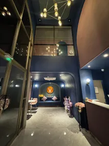 ARNI HER Ladies Hotel - Female Only - Image 3