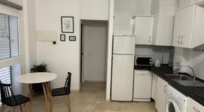 Apartamento en el centro histórico by Málaga Planners - Image 5
