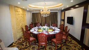 Lv Zhou Hotel - Image 4