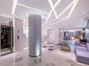Xi'an Bell and Drum Tower Yongning Gate Lanfeng Hotel - Image 4