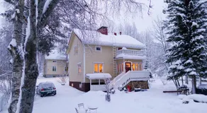 Arctic Garden Design Villa - Image 4