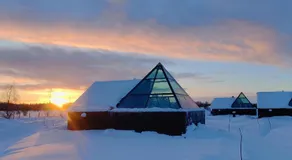 Aurora Pyramid Glass Igloos - Image 5
