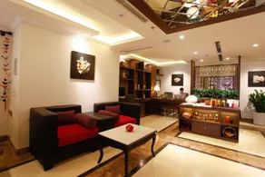 Hotel Emerald Waters Classy - Image 3