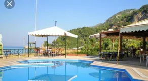 Ammos Beach House - Image 2