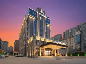 Kyriad Hotel Zhengzhou High Speed Railway East Station - Image 3