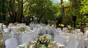 Margaret's Island Hotel - Image 3