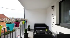 ONE Luxury Suites Eger - Image 5
