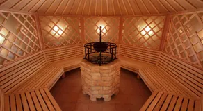 Vulkán Wellness Hotel & Camping - Image 3