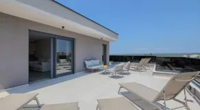 Villa in Pula with swimming pool - Image 4