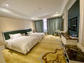 Victoria Hotel - Image 2