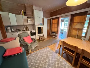 Cottage Tuunaantupa with sauna and fireplace - Image 2