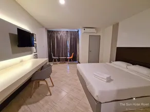 The Sun Hotel Roiet - Image 2