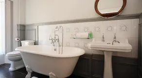 Burnhopeside Hall & Cottage - Exclusive Country Estate Accommodation - Image 2