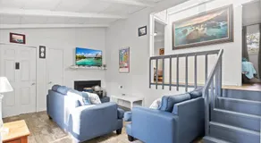 Beachy Getaway - Cozy and Secluded Lodge Home - Image 4