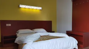 CHONG TI HOTEL - Image 2