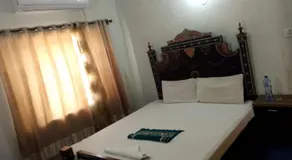 New White Rose Guest House - Image 5