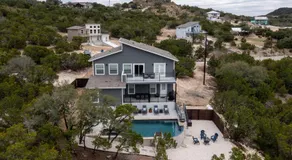 Rare Find Secluded Hillside Views w Swimming Pool - Image 3