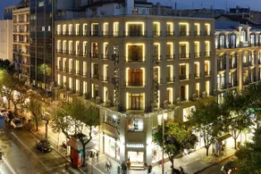 Le Palace Hotel - Image 2