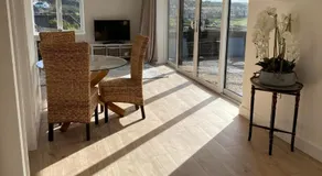 Studio Cabin Retreat with Hot Tub Sea and Downs views in Seaford with own garden - Image 2