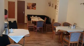 Hotel Zur Altstadt - Image 4