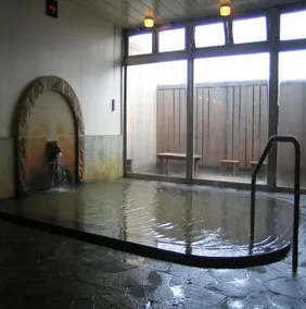 Sanyo Hotel - Image 4