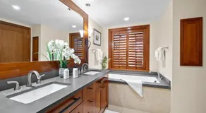 Ko Olina Beach Villas B302 Lagoon Beach View - Image 2