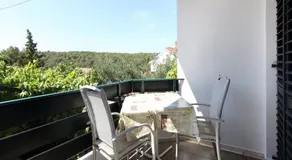 Acogedor apartamento vacacional con terraza y jardín | Vistas al jardín | Cerca de la playa | Admite perro - Image 5