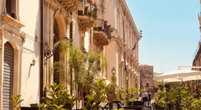 Il Galletto Viola, luxury room & suite - Image 4