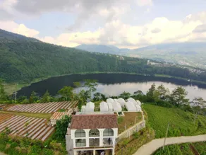HappyNest Glamping and Villa Dieng - Image 4