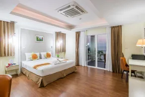 Saint Tropez Resort - Image 4