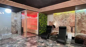 Hotel77 - Image 3