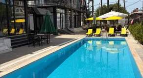 Blue Horizon Apartments - Image 3