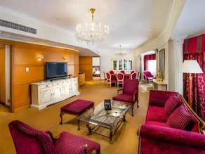 Hotel Lisboa - Image 4