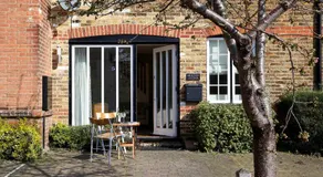 Half Turn Cottage - Image 4